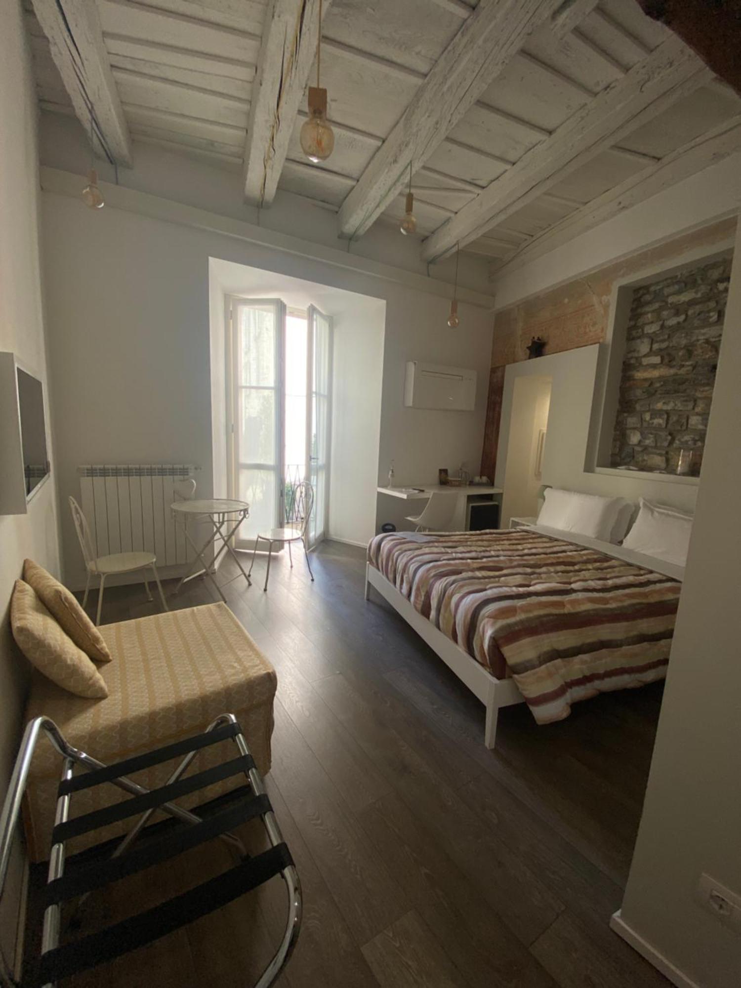 Rumi Rooms Como Buitenkant foto